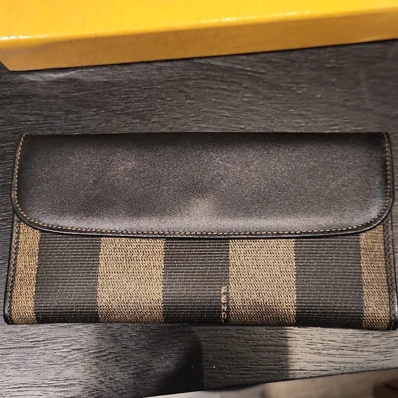 EUC Fendi Black and Brown Striped Wallet w/original Box